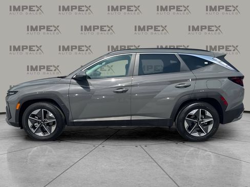 Used 2026 Hyundai Tucson SEL FWD image 3