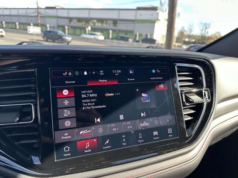 Used 2023 Dodge Durango GT image 22