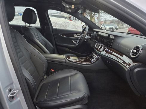 Used 2022 Mercedes-Benz E 350 4MATIC Sedan image 24