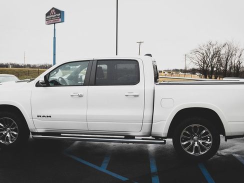 Used 2019 RAM 1500 Laramie w/ Sport Appearance Package image 10