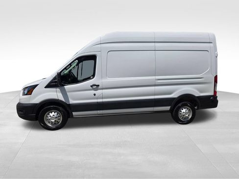 Used 2025 Ford Transit 250 148 High Roof AWD image 17
