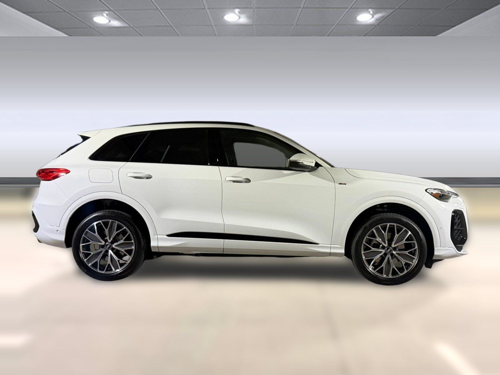 New 2026 Audi Q5 Premium Plus AWD/4WD image 8