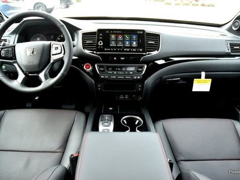 New 2026 Honda Ridgeline Black Edition image 13