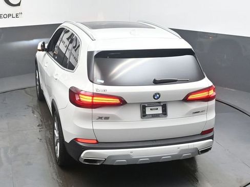 Used 2023 BMW X5 xDrive40i w/ Premium Package image 56