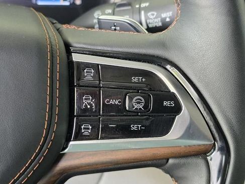 Used 2023 Jeep Grand Cherokee Summit w/ Adv Protech Group IV RWD image 35
