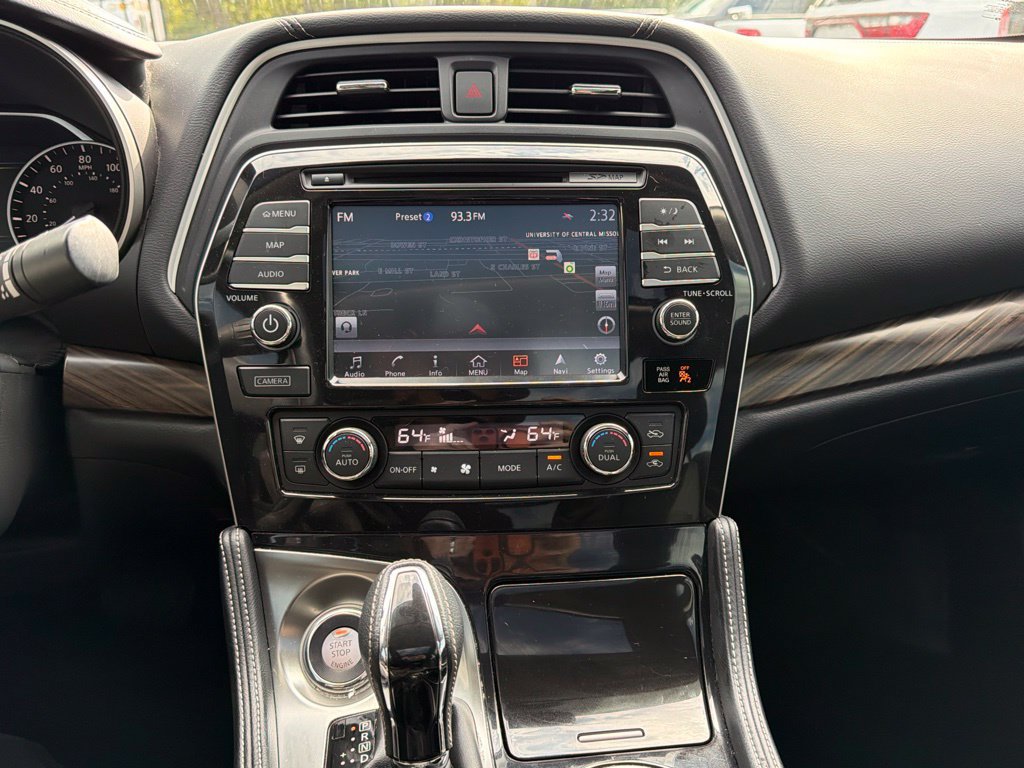 Used 2017 Nissan Maxima Platinum FWD image 34