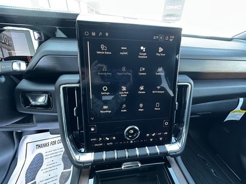 New 2026 GMC Yukon XL Denali w/ Sun & Power Step Package image 20