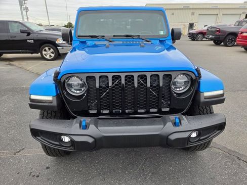 Used 2021 Jeep Gladiator Sport AWD/4WD image 22