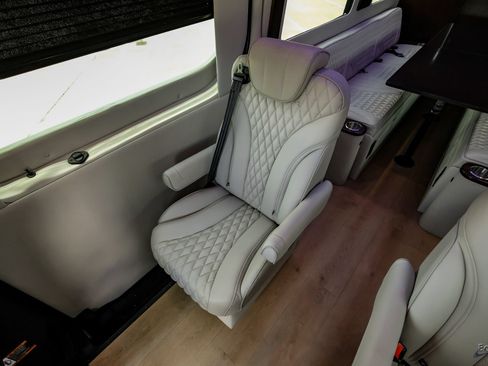Used 2023 Mercedes-Benz Sprinter 3500 image 81