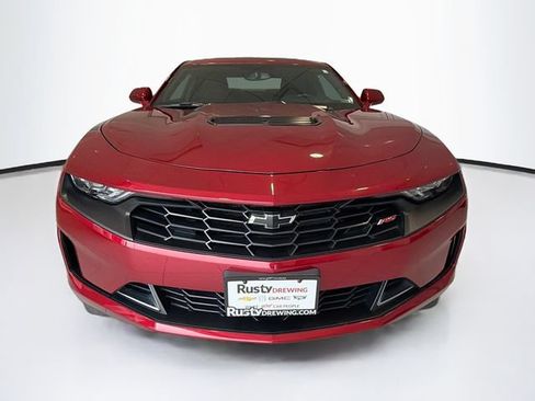 Used 2021 Chevrolet Camaro LT w/ Wild Cherry Design Package 1 RWD image 2
