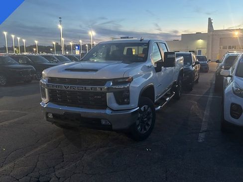 Used 2023 Chevrolet Silverado 2500 LT w/ Convenience Package AWD/4WD image 1