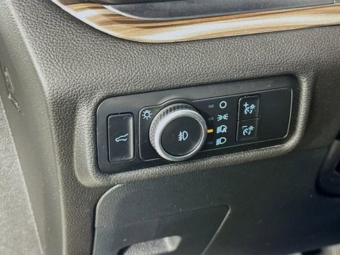 Used 2023 Ford Explorer Limited w/ Equipment Group 301A image 12