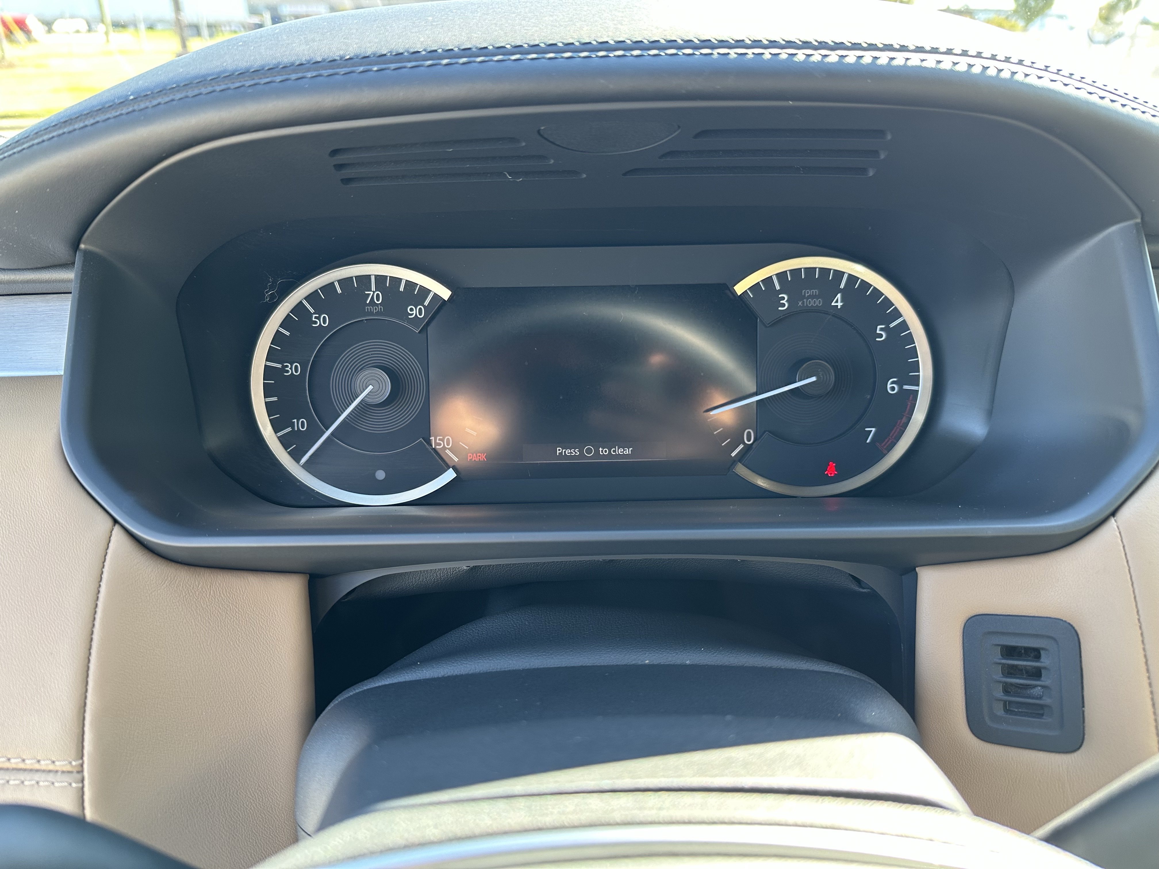 Certified 2023 Land Rover Discovery S R-Dynamic AWD/4WD image 19