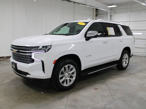Used 2024 Chevrolet Tahoe Premier image 4