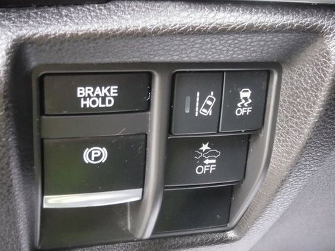 Used 2018 Acura MDX SH-AWD image 16