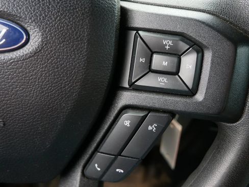 Used 2019 Ford F550 4x4 Crew Cab Super Duty w/ XLT Value Package image 28