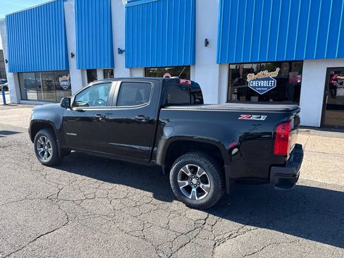 Used 2020 Chevrolet Colorado Z71 AWD/4WD image 14