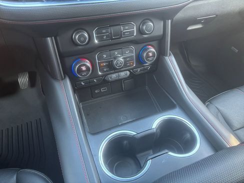 Used 2022 Chevrolet Tahoe RST w/ Luxury Package image 27