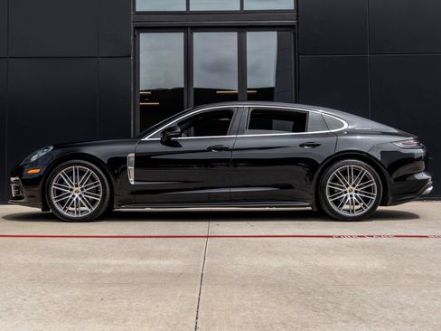 Certified 2020 Porsche Panamera 4S Executive AWD/4WD image 2
