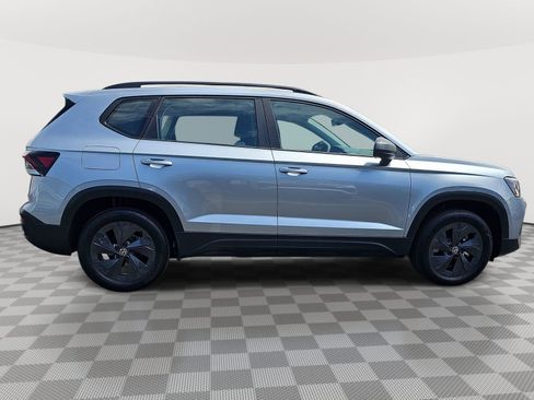 Certified 2025 Volkswagen Taos S FWD image 4