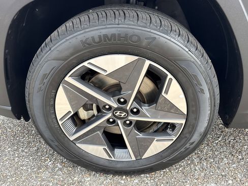Used 2025 Hyundai Tucson SEL AWD/4WD image 10