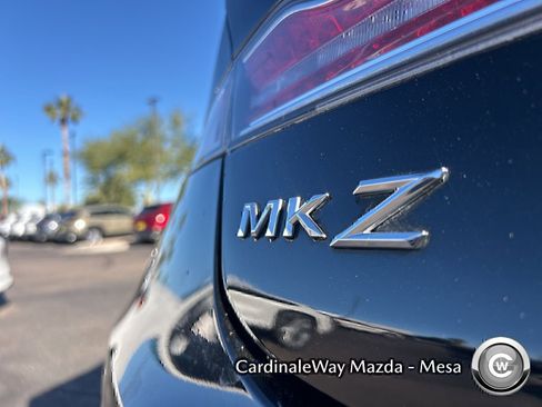 Used 2018 Lincoln MKZ Select w/ Technology Package image 10