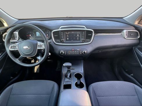 Used 2019 Kia Sorento L FWD image 15