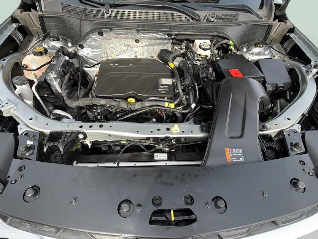 Certified 2024 Chevrolet Trax LS FWD image 33