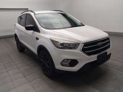 Used 2019 Ford Escape SE FWD image 13