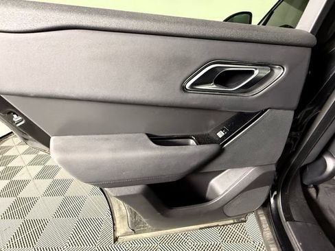Used 2024 Land Rover Range Rover Velar Dynamic SE AWD/4WD image 23