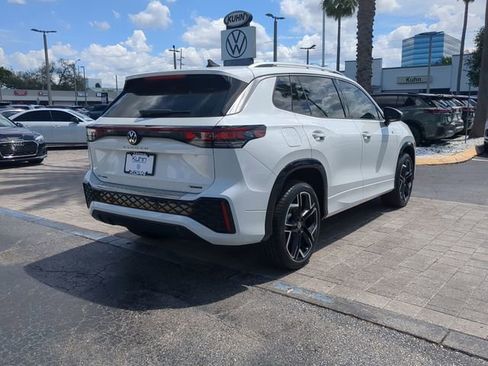 New 2026 Volkswagen Tiguan SEL R-Line AWD/4WD image 4
