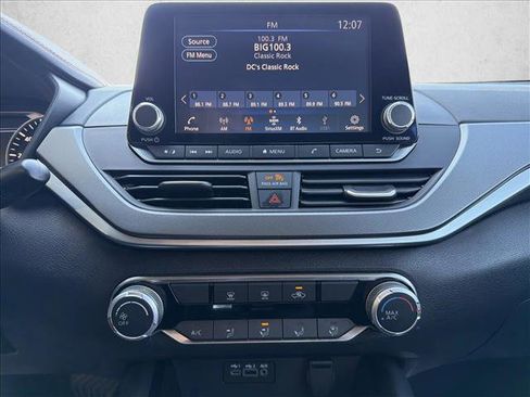 Used 2024 Nissan Altima 2.5 SR image 20