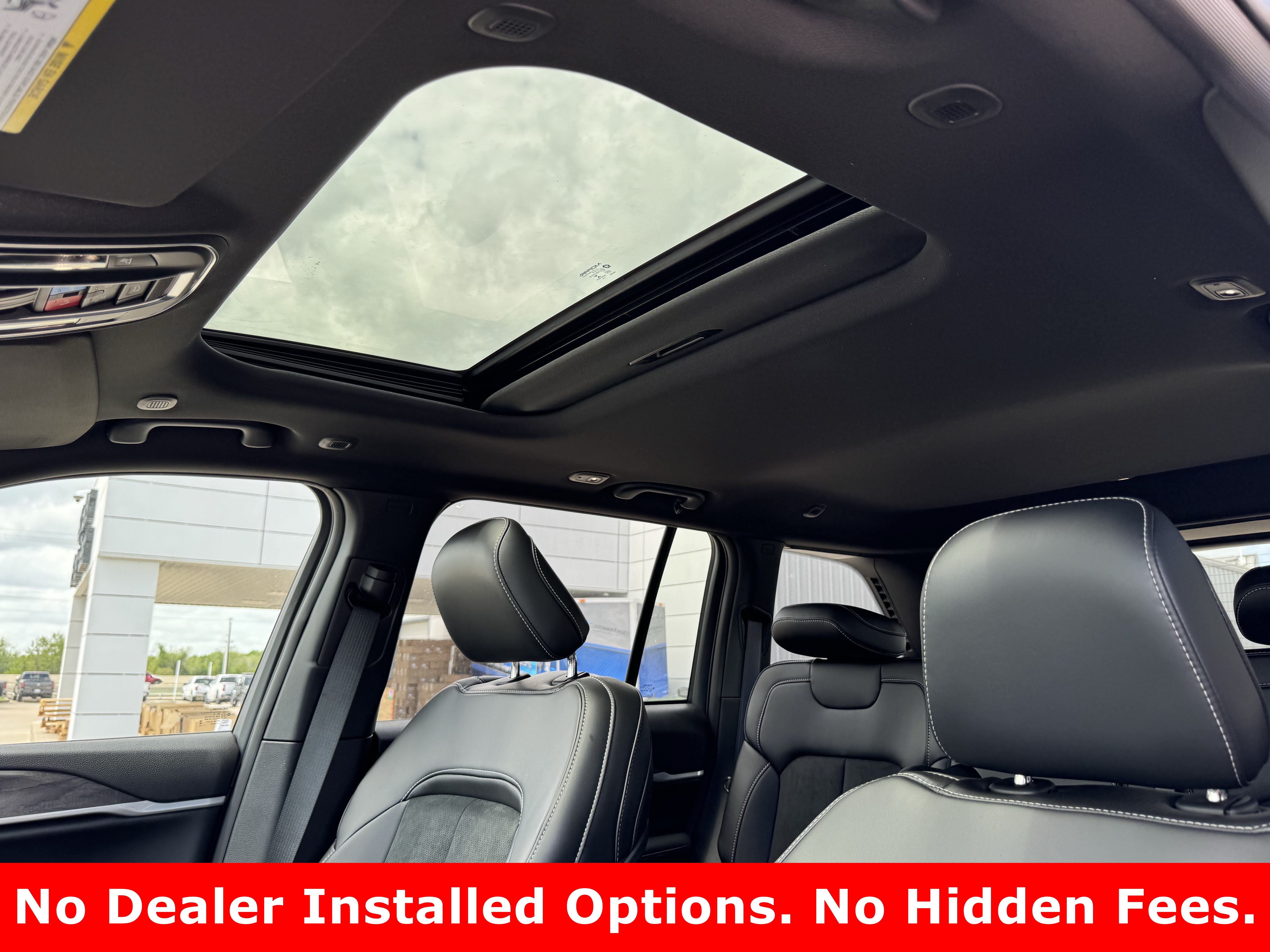 New 2026 Jeep Grand Cherokee Altitude RWD image 22