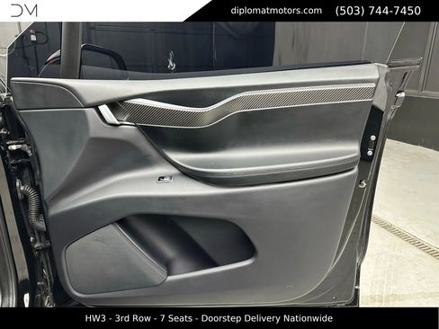 Used 2020 Tesla Model X Performance image 28