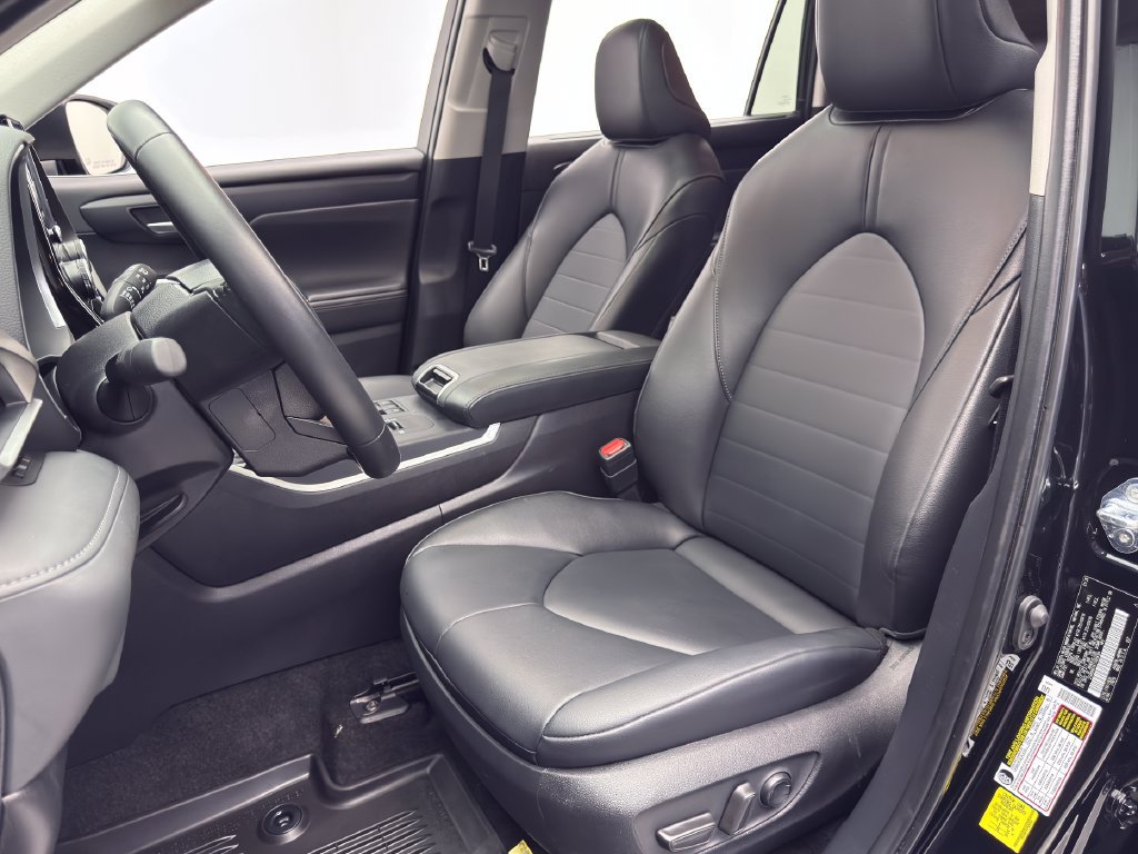 Certified 2026 Toyota Highlander XLE AWD/4WD image 21