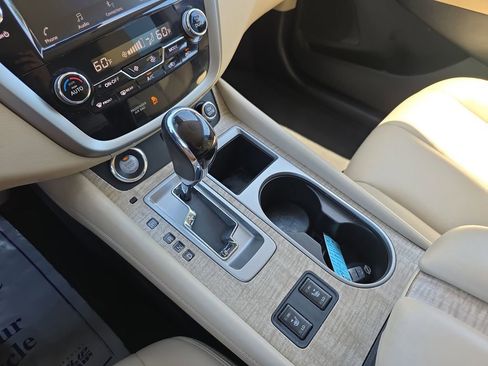 Used 2024 Nissan Murano SV FWD image 28