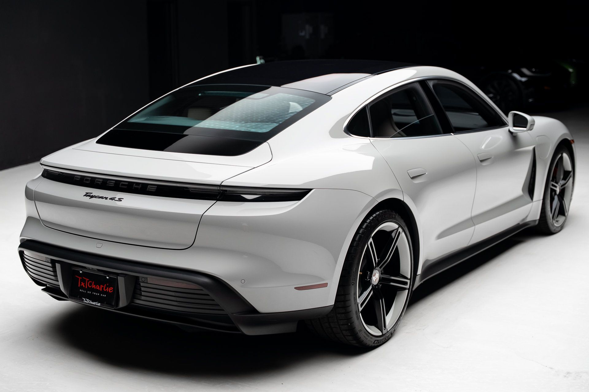 Used 2022 Porsche Taycan 4S AWD/4WD image 30