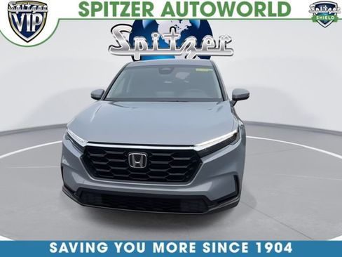 Used 2025 Honda CR-V LX image 3