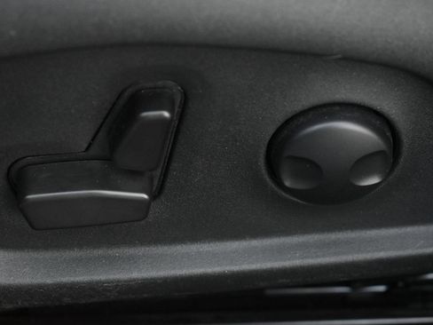 Used 2022 Jeep Compass Limited AWD/4WD image 14