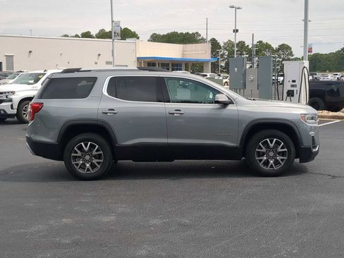 Used 2023 GMC Acadia SLE w/ Driver Convenience Package AWD/4WD image 9