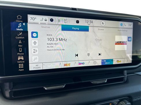 New 2025 Jeep Wrangler Unlimited Rubicon w/ Technology Group image 14