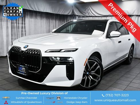 Used 2026 BMW 740i xDrive AWD/4WD image 1