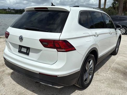 Used 2020 Volkswagen Tiguan SEL image 8