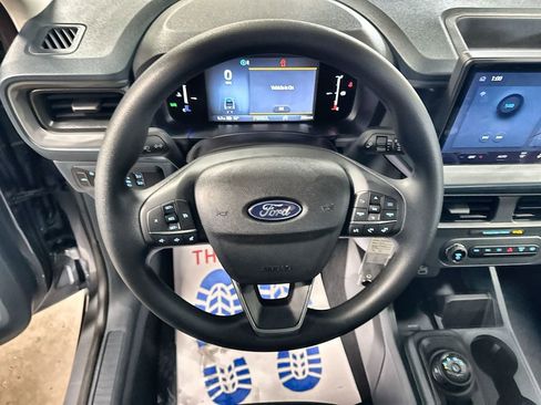 New 2026 Ford Maverick XL image 17