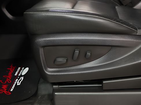 Used 2019 Chevrolet Tahoe Premier AWD/4WD image 22