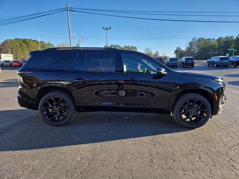 New 2026 Chevrolet Traverse RS image 8