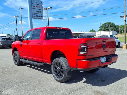 Used 2024 RAM 2500 Big Horn w/ Night Edition AWD/4WD image 2