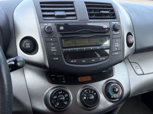 Used 2010 Toyota RAV4 4WD image 23