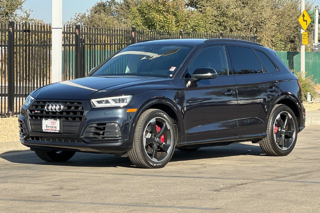 Used 2020 Audi SQ5 Premium Plus w/ Premium Plus Package AWD/4WD image 10