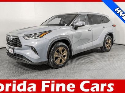 Used 2022 Toyota Highlander Bronze Edition